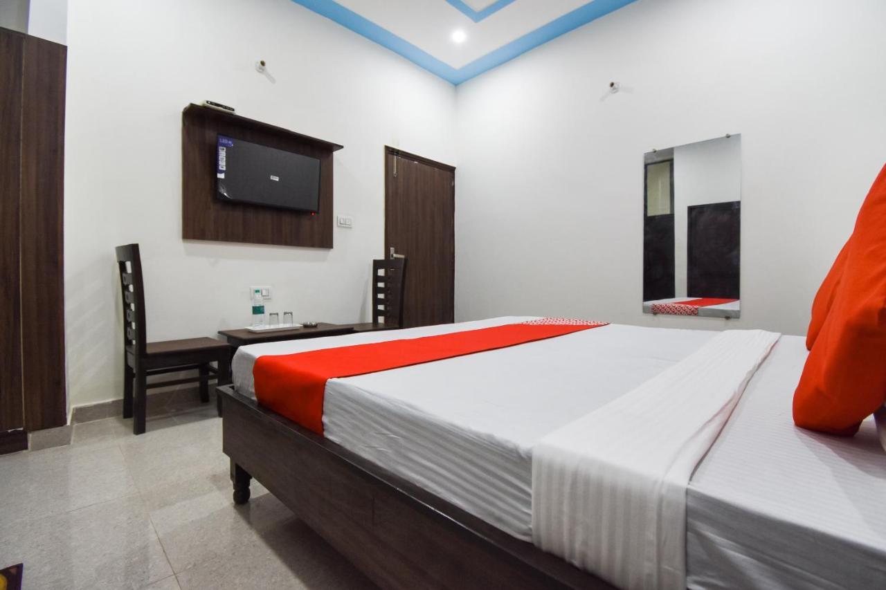 Hotel O Chandigarh Inn Екстериор снимка