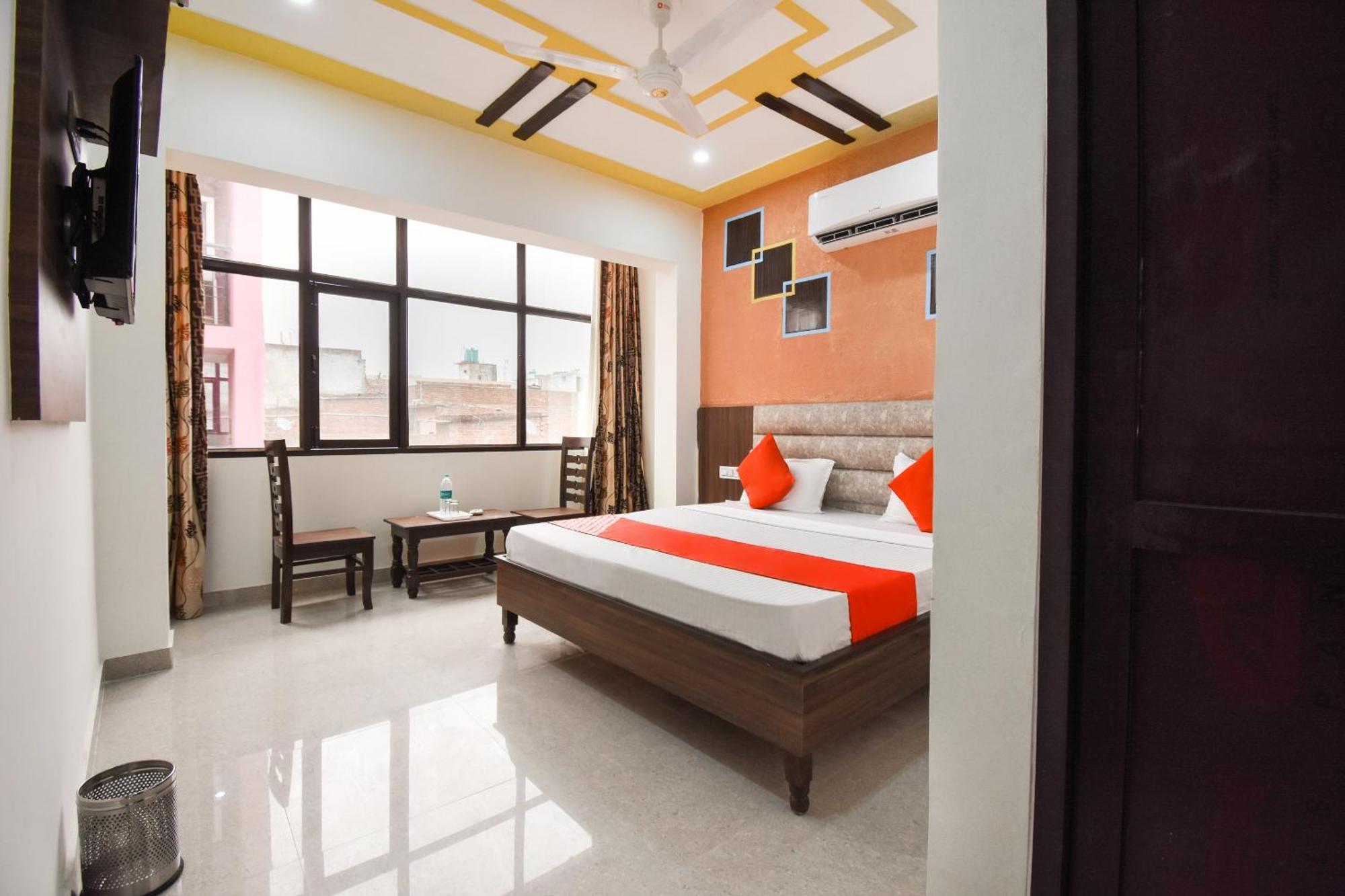 Hotel O Chandigarh Inn Екстериор снимка