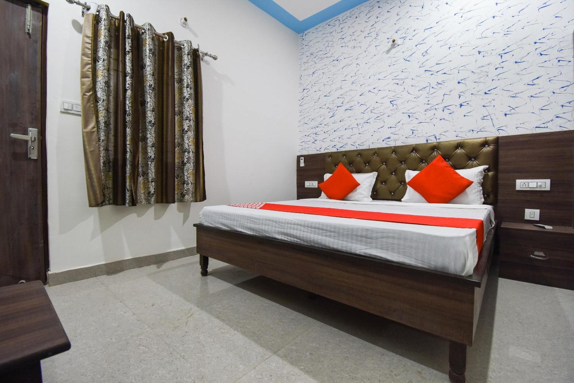 Hotel O Chandigarh Inn Екстериор снимка