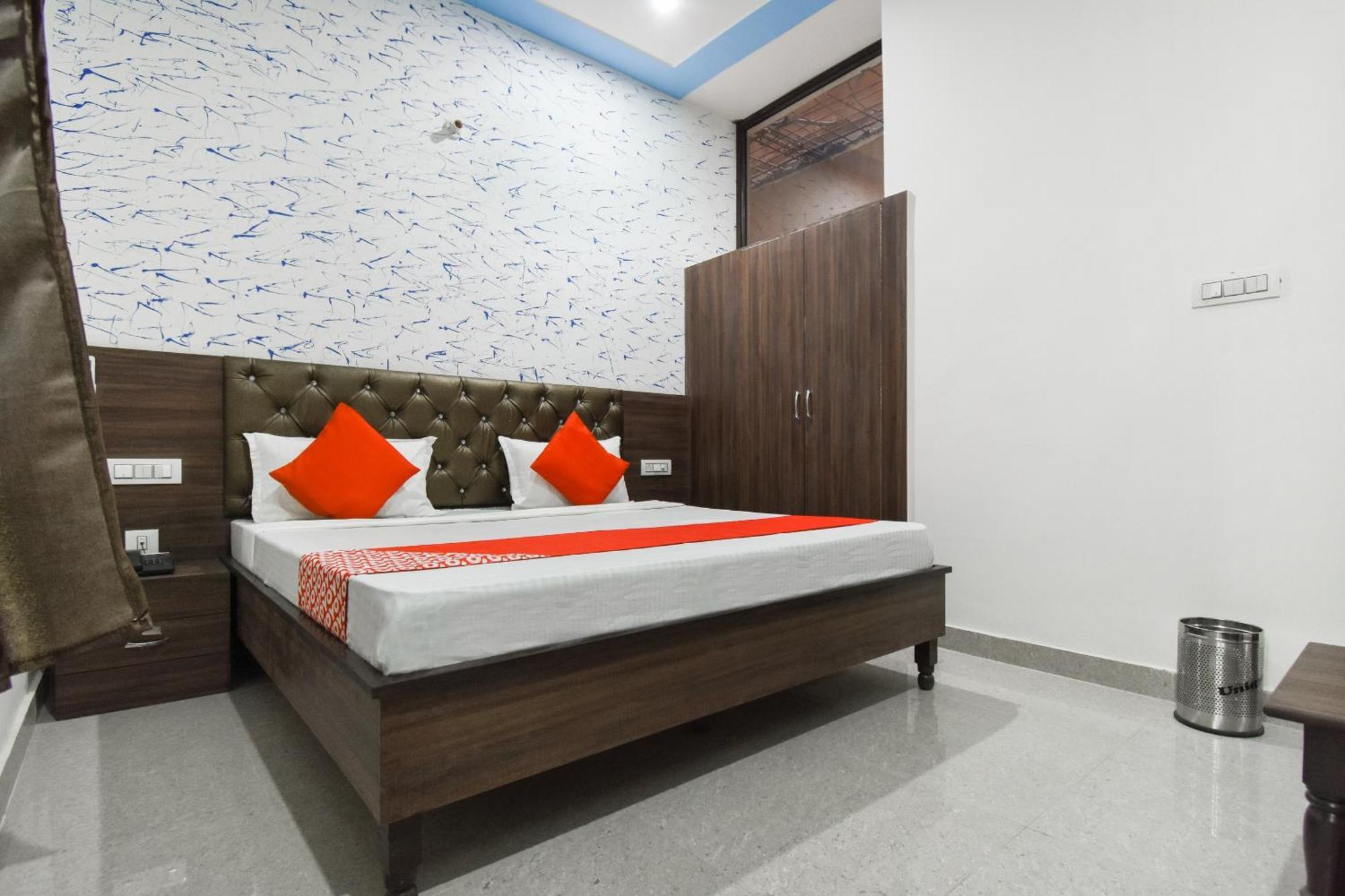 Hotel O Chandigarh Inn Екстериор снимка